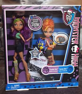Original 2011 Monster High Clawdeen & Howleen Wolf Sisters Dolls  2-Doll set