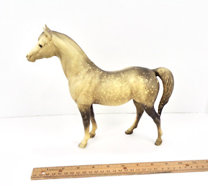 Vintage Breyer Horse Proud Arabian Mare 215 Dapple Gray