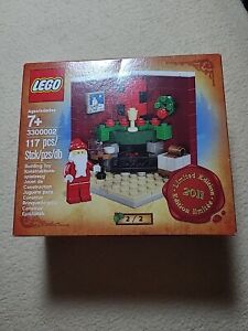 LEGO Seasonal: Holiday Set 2 of 2 (3300002)