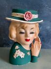 New ListingVINTAGE LADY HEAD VASE NM GREAT HAT..TWO HANDS..BLONDE IN EMERALD GREEN 6”