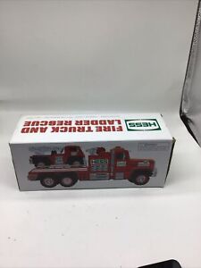 2015 Hess Fire Truck And Ladder Rescue - Hess Oil/Gas Collectible Toy Brand New!