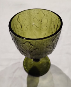 New ListingVintage FTD 1975 Avocado Green Oak Leaf Pattern Glass Goblet Cup Vase