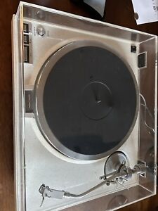 Kenwood KD 600 with KD 650 tone arm. Turntable Works, But Needs Service