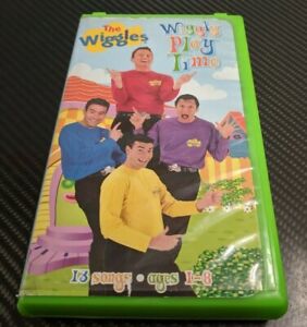 The Wiggles Wiggly Play Time VHS Video Tape 13 Kids Songs Green Hard Case