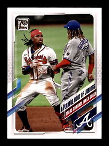 2021 Topps #61 A Playful Bout of Juniors