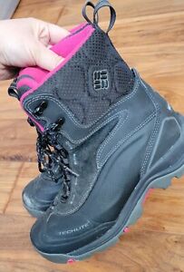 Columbia Womens Snow Boots 9 Hiking Techlite Black Pink Waterproof Lace Up 200g