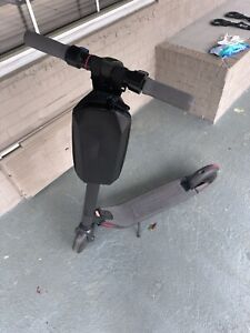 Segway ES2 Ninebot 700W Electric KickScooter - Dark Gray
