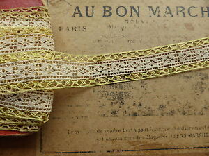 Antique lace in between yellow and beige - large.2.5 cm - sold per meter