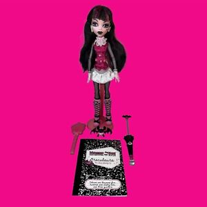 New ListingMonster High Draculaura Doll First Wave 2008 Mattel with stand and accessories