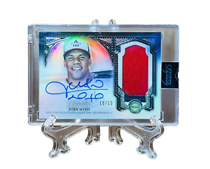 JUAN SOTO 2023 TOPPS DYNASTY GAME-USED 3-CLR PATCH ON-CARD AUTO /10 BOOKEND WOW!
