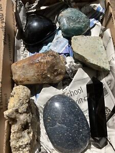 ROCK, MINERAL, CRYSTAL, POLISHED STONE, & MORE ESTATE COLLECTION LOT