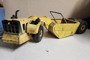 Vintage 1970's Mighty Tonka Earth Mover Scraper - All Metal Construction Yellow