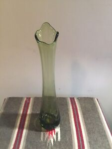 New ListingMid century modern large green SWUNG art glass vase by LE Smith