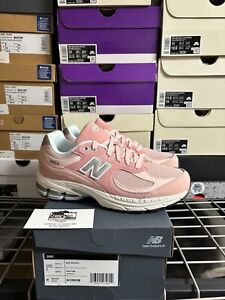 New Balance 2002R Pink Sand Gs SKU: GC2002SK Sizes 4.5y-7y
