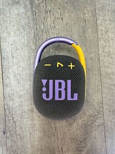 New ListingJBL Clip 4 Portable Speaker with Bluetooth, Waterproof and Dustproof - Green