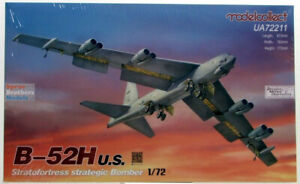 MOC72211 1:72 Modelcollect USAF B-52H Stratofortress