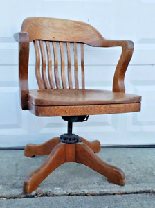 Antique 1914 Milwaukee Chair Adjustable Swivel Wood Office Lawyer Banker Chair
