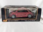 Maisto Volkswagen VW New Beetle Red 1:18 Scale Diecast Model Car 36800