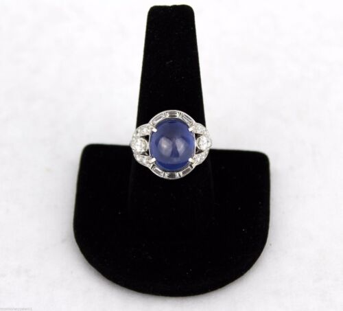 Womens 14cts Blue Sapphire Stone, .92cts Diamonds, 11.20gms Platinum Ring