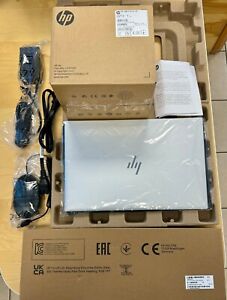 HP EliteBook 840 G8 Bundle Core i7-1185G7 16GB 256GB Docking G5 KB/Mouse 14in