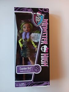 Clawdeen Wolf  Monster High Doll Daughter of The Werewolf 2012 New In Box