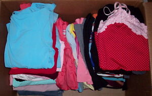 Lot of 10 20 50 Mixed Womens Juniors Clothes Bulk Wholesale Resale Consignment