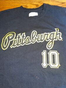 PITTSBURGH PIRATES MLB Black T-Shirt by Majestic  - Reynolds #10 - Men's size L