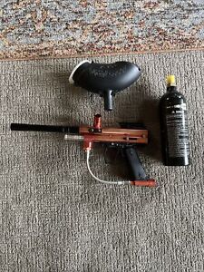 Spyder Compact 2000 Semi-Auto Cal. 68 Paintball Gun Red w/ Accessories