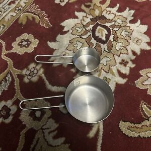 Vollrath Stainless Steel Measuring Cups 1/4 Cup 1 Cup