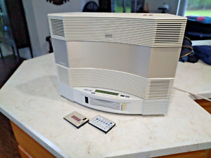 Bose Acoustic Wave Music System CD-3000 AM/FM Radio CD with 5 Disc CD. W Remote