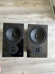NHT Now Hear This SuperOne Bookshelf Speakers 2.1 Home Theater Piano Black