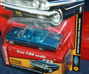 AUTO WORLD VINTAGE MUSCLE 1964 FORD GALAXIE 500 XL CONVERTIBLE BLUE