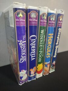 Lot (5) Vintage Walt Disney Masterpiece Collection VHS Clamshell Tapes Untested