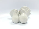 Lladro Figurine #1169 Couple of Doves, with box, 4 7/8