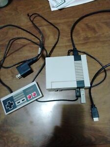 Nintendo NES Mini Classic Edition System Clean And Works Inv-1039