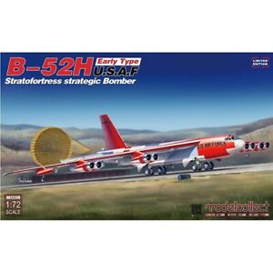 Modelcollect #A72208 1/72 B-52H early type Stratofortress strategic Bomber