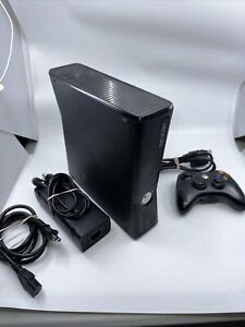New ListingMicrosoft XBOX 360 S Home Console Model No. 1439 With AC Adaptor - Works!