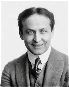 Harry Houdini #3 Photo 8x10  -  B&W Magician