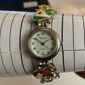 Ladies Jennie B Silver Tone Summer Sandals Band Watch Working New Battery