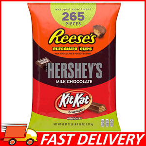 5 lbs. Hershey's, Kit Kat, & Reese's Holiday Candy Bulk Chocolate Variety 265pcs