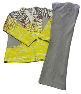 A La’ Carte 2 Piece Jacket & Pants- Stretch Knit-EUC- Size S- Gray/Yellow
