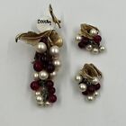 Vintage Signed BOUCHER Gold Tone BUNCH OF GRAPES Brooch & Clip Earrings Set