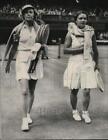 1937 Press Photo Jadwiga Jedrzejowska beats Alice Marble at Singles, Wimbledon
