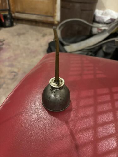 One Vintage Tin Thumb Pump Oil Oiler Cans