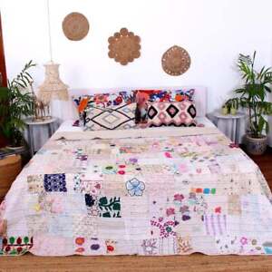 Vintage Patola Silk Sari Kantha Quilt Patchwork Bedspreads,Throws,Ralli,Gudari