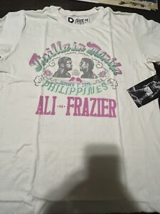 Muhammad Ali Joe Frazier Roots of Fight T Shirt Sz M NWT Manila