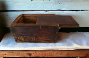 Antique Primitive wooden box with sliding lid 8