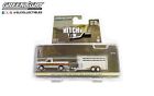Greenlight Hitch and Tow 1991 Ford F-250 XLT Lariat with Livestock Trailer 1/64