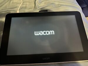 Wacom One Digital Drawing Tablet 13.3 inch Screen, Graphics tablet Only (READ)
