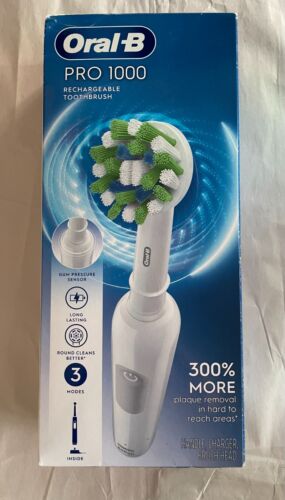 Oral-B Pro 1000 Rechargeable Toothbrush, Handle Charger Case Brush Head_9636